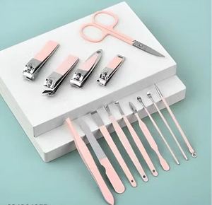 Kit de manucure et pédicure 14-en-1 professionnel en acier inoxydable pour hommes et femmes – Coupe-ongles, ciseaux, lime et outils pour cuticules - Product Image 1