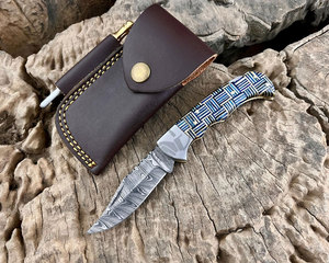 Couteau de poche pliant personnalisé fait main en acier Damas, manche en bois Pakka, embout en acier, verrouillage arrière, pour la chasse et le camping - Product Image 5
