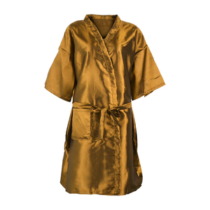 Al por mayor con MOQ bajo: Bata de peluquería profesional de poliéster, ecológica, impermeable, ligera y sedosa - Product Image 1