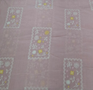 Tela de encaje floral de malla de georgette de calidad exportación con bordado maltado premium para vestidos de novia y prendas de ocasión. - Product Image 1