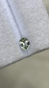 Tanzanite naturelle certifiée de couleur menthe verte, taille ovale, avec une couleur excellente, zoïsite naturelle, 0,34 carat, clarté impeccable - Product Image 2