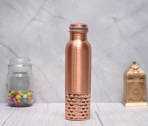 Botella de Agua de Cobre Martillado para Marcas de Marca Privada, Botella de Hidratación con Logotipo Personalizado para Tiendas Minoristas de Bienestar y Estilo de Vida - Product Image 1