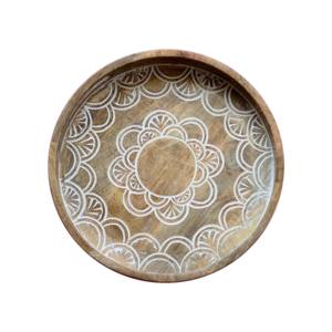 Plateau rond en bois naturel le plus vendu plateau de service en bois de manguier de qualité alimentaire avec poignées en métal pour le service et l'utilisation polyvalente - Product Image 6