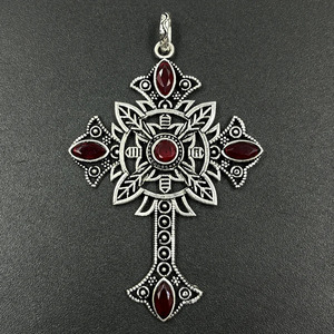 จี้พลอยโกเมนสีแดง จี้ทำมือ เครื่องประดับที่ไม่เหมือนใคร จี้รูปกางเขนโกเมนสีแดง ของขวัญคริสต์มาส - Product Image 4