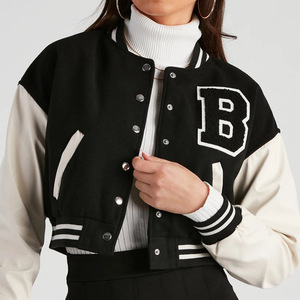 Chaqueta Universitaria Corta de Invierno Personalizada para Mujer, Chaqueta Varsity de Lana Acolchada con Bordado Chenille, Elegante y Transpirable - Product Image 5