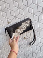 Pochette de poignet de haute qualité, style bohème, avec fermeture éclair, motif western gravé, en cuir de cheval.