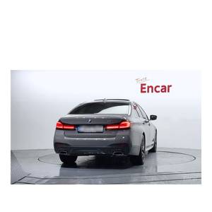 BMW Serie 5 530i M Sport 2023 con Volante a la Izquierda, Caja de Cambios Automática, 5,050 km - Product Image 4