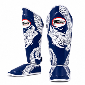 Espinilleras Profesionales de Piel Verde de Alta Calidad para Boxeo, Muay Thai, Kick Boxing y MMA, con Logotipo Personalizado - Product Image 2