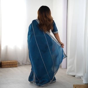 VASTRA COTTAGE Sari de Seda Bordado con Hilo y Lentejuelas y Blusa sin Coser, Colección Elegante para Bodas y Fiestas - Product Image 5