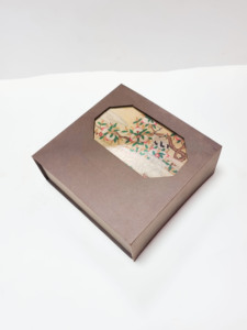 Cajas de Regalo Impresas Personalizadas con Acabado Mate o Brillante Diseñadas para Empaquetado de Marca Privada - Product Image 4