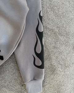 Sweat à capuche oversize zippé avec imprimé lettres sur le devant et patch étoile, streetwear homme, vêtements d'automne - Product Image 3