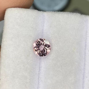 Turmalina Rosa Bebé, Corte Brillante Redondo, Gema de 6.20mm, Piedra Suelta Natural Facetada de 0.85 Ct para Joyería - Product Image 1