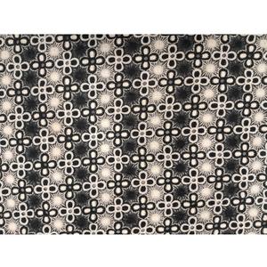 Tissu en dentelle chimique GPO de haute qualité, léger, entièrement brodé, noir ivoire, motif floral ajouré à 4 pétales, pour usage décontracté et mode - Product Image 1