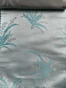ผ้าทอลายดอกแจ็คการ์ด เนื้อนุ่ม ผิวสัมผัสเงางามเล็กน้อย - Product Image 1