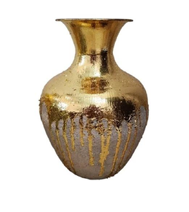 Vases à fleurs en métal tendance de haute qualité avec des designs modernes pour une décoration intérieure contemporaine et minimaliste - Product Image 5