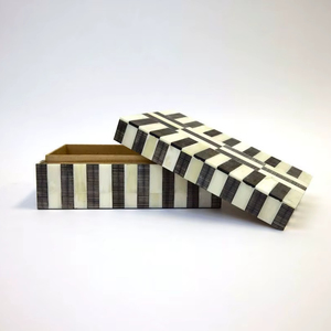 Caja de Almacenamiento con Incrustaciones de Resina de Proveedor Indio, Organizador Funcional y Elegante para Joyas y Artículos Pequeños, Disponible en Grandes Cantidades - Product Image 1