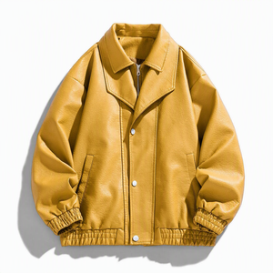Veste en cuir pour homme sur mesure, style bomber boutonnée, avec corps en cuir véritable, détails de patchs en chenille et bordure en tricot côtelé - Product Image 3
