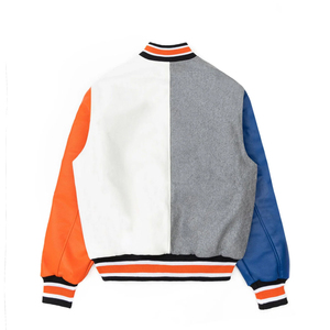 Chaqueta Varsity para Hombre, Gris y Blanca, con Mangas de Cuero PU, Parches Bordados, Estilo Preppy, Cuello Camisero, Corte Regular, Otoño - Product Image 2