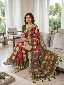 Special Designer Collection <b>Presented</b> by Rv Creation embroidered Lace border of malti colour threads - Product Image 2