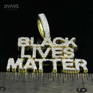 จี้เพชรโมอิสซาไนต์สั่งทำพิเศษ ตัวอักษรชื่อแบบหรูหรา ประดับเพชร เงินแท้ 925 ชุบทอง 18K สไตล์แร็ปเปอร์ อักษรย่อสำหรับผู้ชาย - Product Image 4