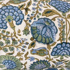 Coussin décoratif RIDHI fait main en coton imprimé à la main, motif floral, écologique, amovible, lavable, personnalisable, fermeture éclair - Product Image 5