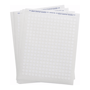 Étiquettes en tissu nylon Brady LaserTab imprimables au laser, résistantes à la chaleur et aux produits chimiques, pour tubes de laboratoire - Product Image 3