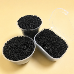 Offre Flash à Prix Réduit : Masterbatch Noir de Qualité Supérieure, Meilleure Vente, en Sac, Idéal pour le Soufflage et l'Injection - Product Image 3