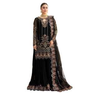 Robe de soirée pakistanaise de créateur pour femmes, élégante, luxueuse, brodée, tenue de soirée formelle - Product Image 1