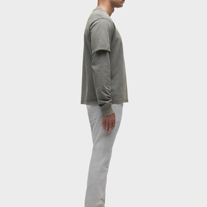 เสื้อยืดแขนยาวผู้ชายสีเทา คอกลม สีพื้น ลำลอง ทรงปกติ - Product Image 3