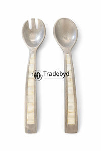 Cuillère de luxe en nacre incrustée, artisanale, pour la table, par Tradebyd - Product Image 6