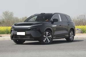 Nuevo y Popular SUV BYD Tang L DM-p 4WD de 5 Puertas y 7 Asientos, Tamaño Mediano-Grande, Modelo 2025 - Product Image 2