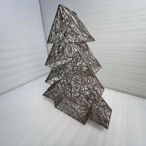 Elegante Árbol de Navidad Metálico Hecho a Mano, Adorno Decorativo Festivo para el Hogar y la Sala de Estar - Product Image 4