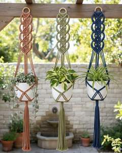 Porte-plante en macramé fait main, corde en coton naturel, tissé à la main, pour plantes suspendues, intérieur, extérieur, maison, balcon, jardin - Product Image 3