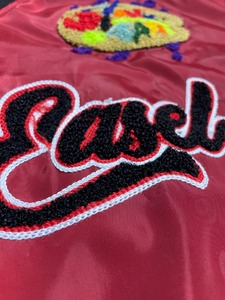 Chaqueta Cortavientos Roja de Nailon con Cuello en V para Hombre, Ligera, Estilo Urbano, con Logotipo Personalizado, Sudadera con Forro de Malla - Product Image 5