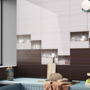 Elegante azulejo de cerámica blanco brillante de 300x600 mm, diseño minimalista para interiores de oficinas corporativas y edificios comerciales. - Product Image 3