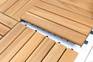 Carreaux de terrasse en bois d'acacia en gros de haute qualité 6 lattes Design carré moderne pour parquet Fabriqué au Vietnam - Product Image 2