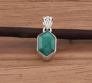 Collier élégant en argent sterling 925 avec pendentif en jade vert serti de pierres vintage, bijoux d'anniversaire scintillants - Product Image 4