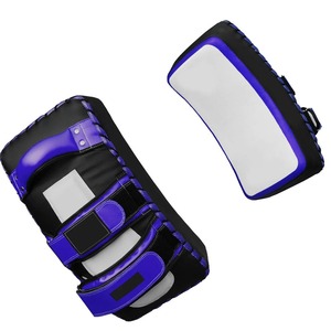 Protector de Piernas con Diseño Curvo y Acolchado Multicapa para Máxima Protección, Transpirable y de Secado Rápido - Product Image 2