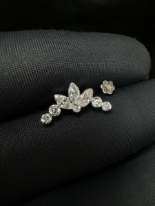 Pendiente de tuerca con diseño floral de diamante de loto y guirnalda, engaste invisible con diamante marquesa cultivado en laboratorio, oro macizo, para perforación de cartílago - Product Image 5