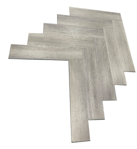 Solution de surface moderne ATTFloor SPC du Vietnam pour les spécialistes en rénovation résidentielle - Product Image 1