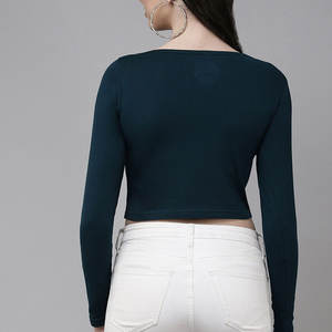 Camiseta Corta de Manga Larga para Mujer, Diseño Único y Moderno, Estampada, Ropa de Moda - Product Image 3