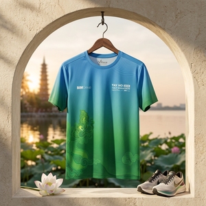 เสื้อยืดวิ่งแบบกำหนดเองสำหรับเล่นกีฬา วัสดุขายส่ง เสื้อยืดวิ่งแบบกำหนดเอง น้ำหนักเบา แห้งเร็ว ชุดกีฬา - Product Image 3