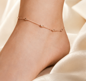 Chaîne de cheville ajustable en argent sterling 925 plaqué or rose avec perles en zircon cubique pour femme – Bijou de pied élégant et tendance - Product Image 1