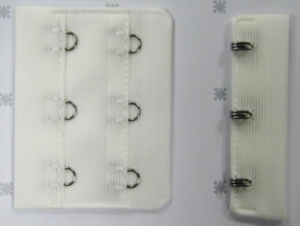 Fermeture de remplacement pour soutien-gorge UD0214 avec crochets et œillets et quincaillerie argentée - Product Image 1