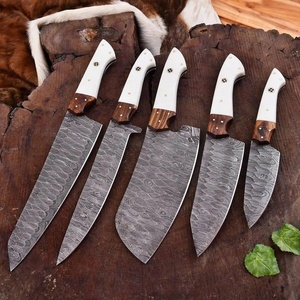 Ensemble de 5 couteaux de chef en acier Damas faits à la main avec manche en os et étui en cuir, couteaux utilitaires de survie et de chasse - Product Image 4
