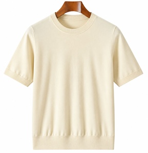 Camiseta de Manga Corta para Hombre, Cuello Redondo, Corte Regular, Color Sólido Informal, 100% Algodón Tejido Transpirable, Diseño Liso Antiarrugas en la Parte Delantera - Product Image 3