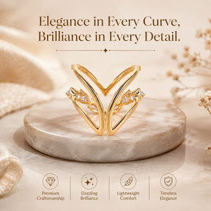 Bague Chevron en Or 10K avec Diamant de Laboratoire en Forme de Poire |   Groupe Wishbone |   Bague de fiançailles empilable incurvée |   Bijoux fins de clarté VVS-VS - Product Image 3
