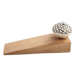 Cintres à vêtements en bois européens robustes avec crochet métallique durable - Product Image 2