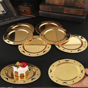 Sous-verres octogonaux en laiton brossé, avec des bords surélevés élégants et minimalistes, disponibles à prix de gros. - Product Image 2