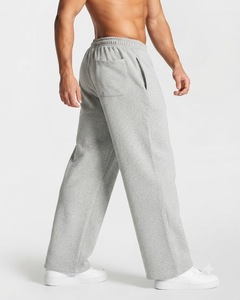 Ensemble de survêtement gris clair surdimensionné pour homme avec détails contrastants, en molleton de coton de qualité supérieure, comprenant un sweat à capuche et un pantalon de survêtement à jambes larges, OEM - Product Image 6